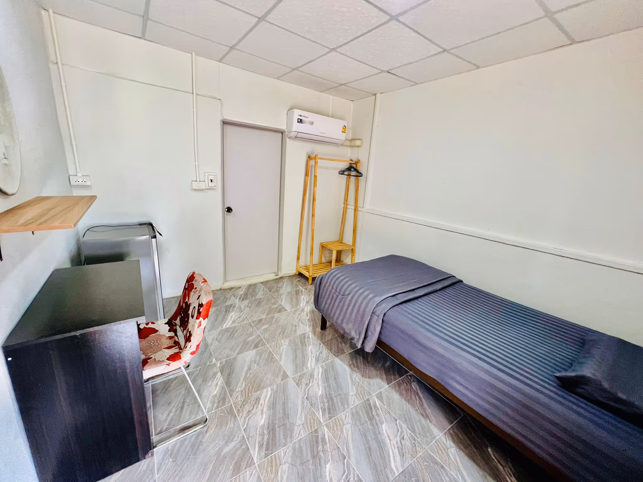 Onsite Gym Rooms gallery thumbnail