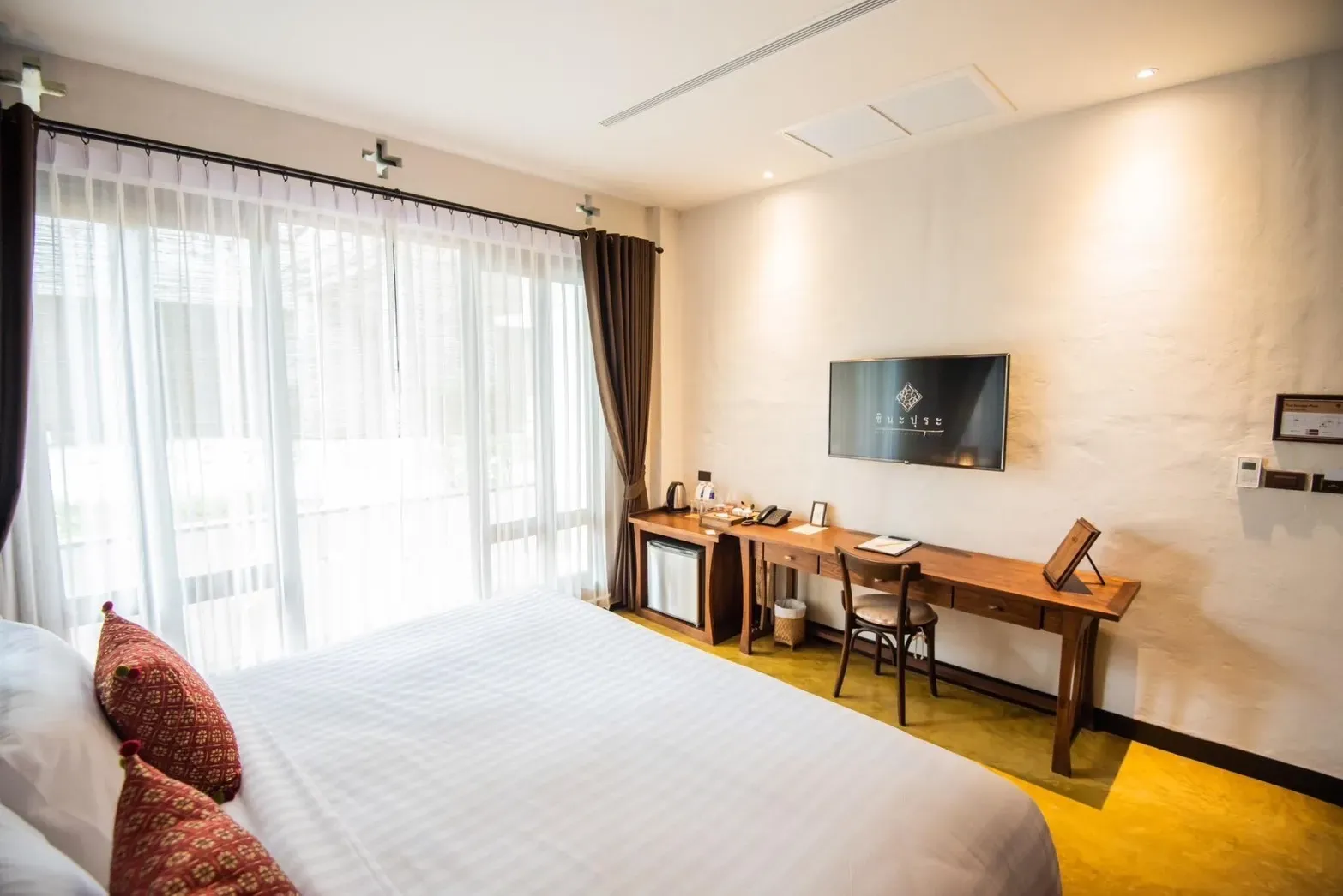 Premier Historic Boutique Rooms & Facilities at Shinnabhura Hotel highlight 3