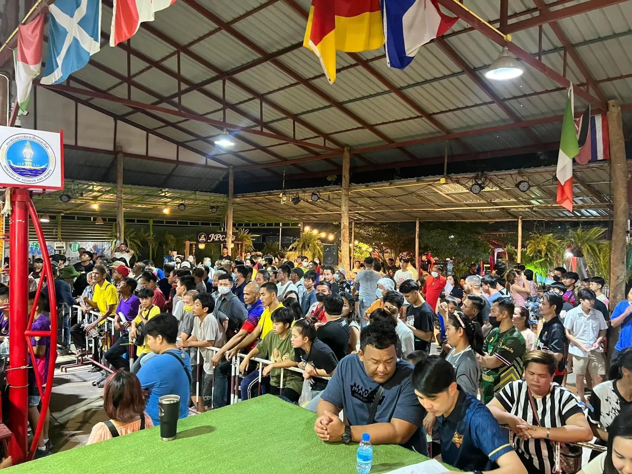 Big crowd watching the Muay Thai fight at JP Boxing Gym