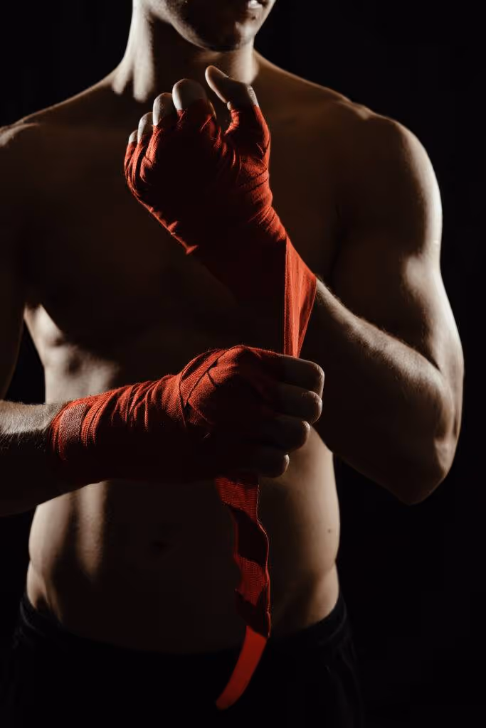 Muay Thai Boxing for Beginners: Techniques, Useful Phrases, and Key Information