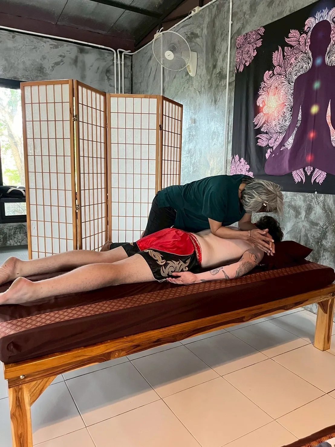 JP Boxing Gym spa and Thai massage facility slide 3