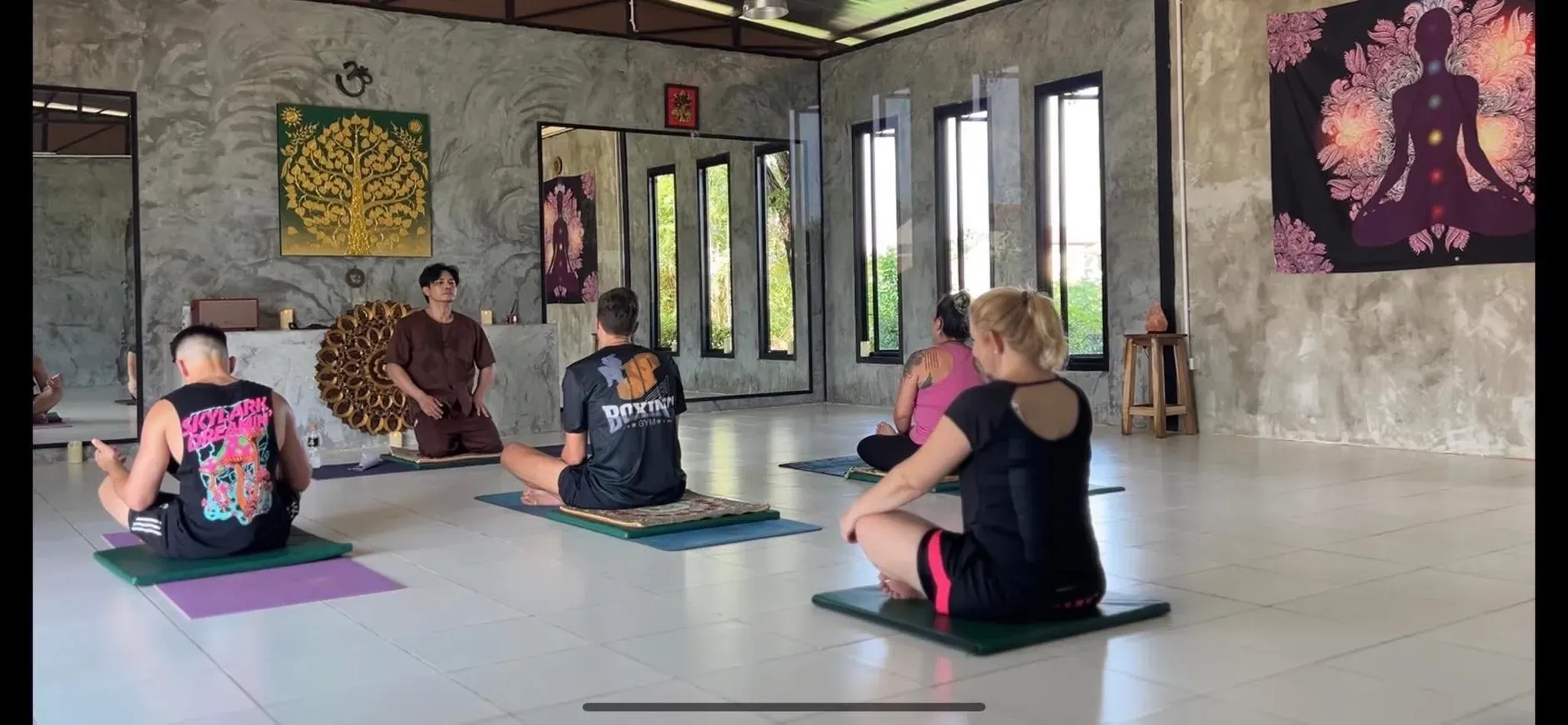 Serene atmosphere for mindfulness
